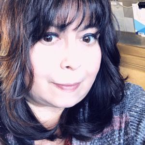 Meet your Posher, Cyndi